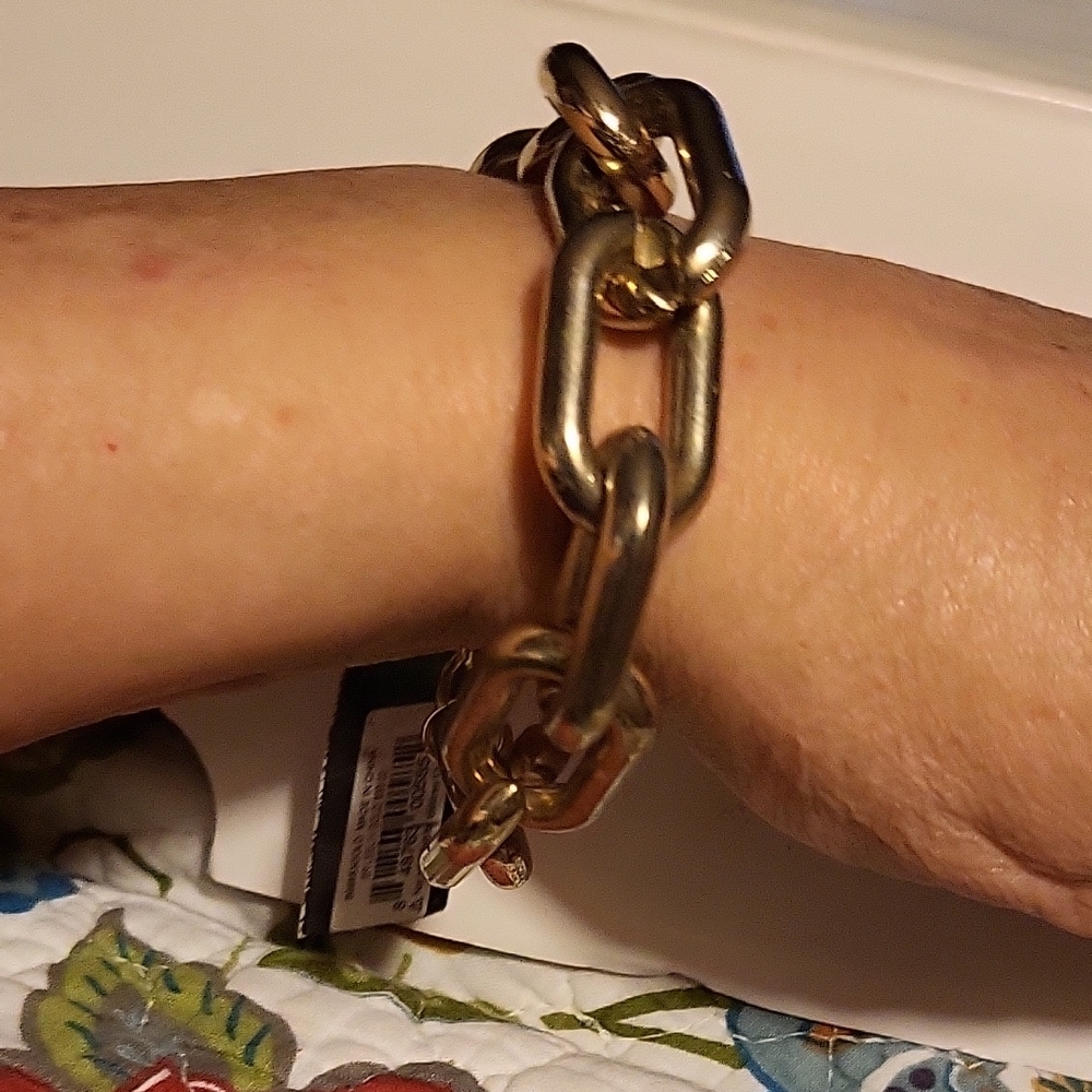 NWT Chunky Gold Chain Bracelet TOWNE&REECE